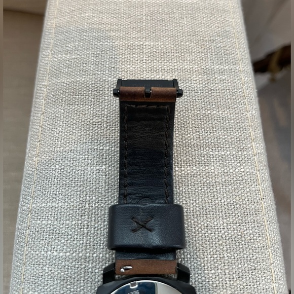 Fossil Men’s Leather Watch (Chronograph and Date) - Picture 10 of 15